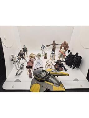 Star Wars Figurines Lot Chewbacka Luke Skywalker Darth Vader And More